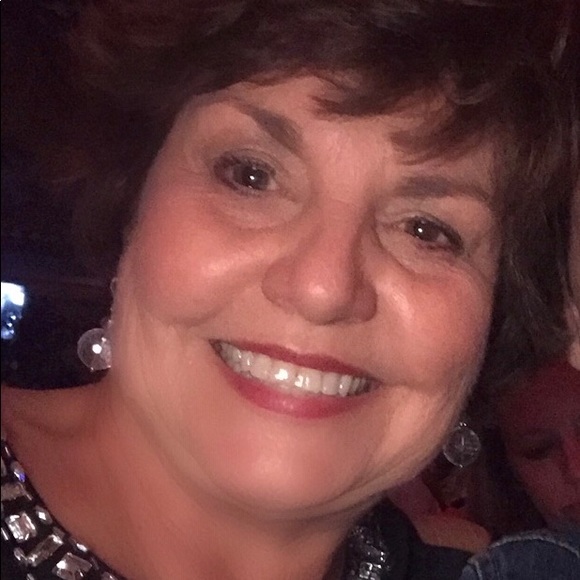 Meet your Posher, Patty - Picture 1 of 1